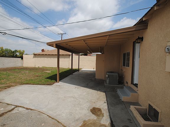 2nd image of 8167 Summerfield Ave