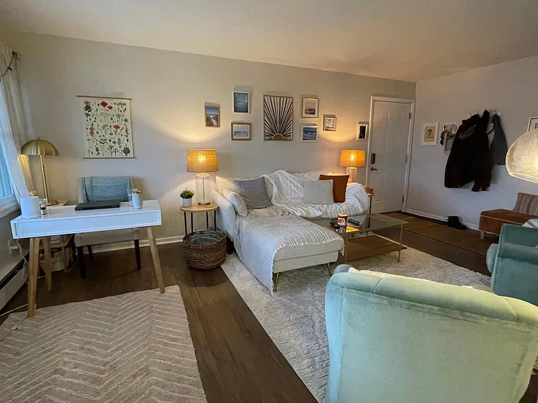 714 Spring St NE #7 — Photo 13