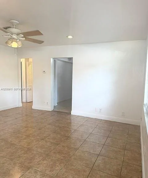 356 SW 2nd Pl #1-3 — Photo 7