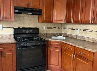 82 Mount Prospect Ave #1, Newark, NJ 07104