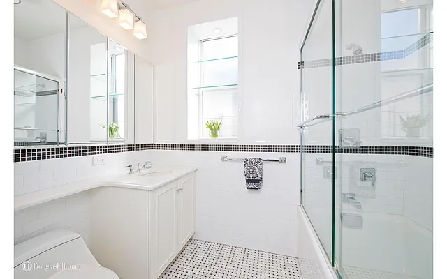 Sold by Douglas Elliman | media 20