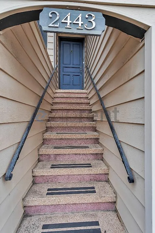 3 bed, 1300 sqft, $6,000 — Photo 4