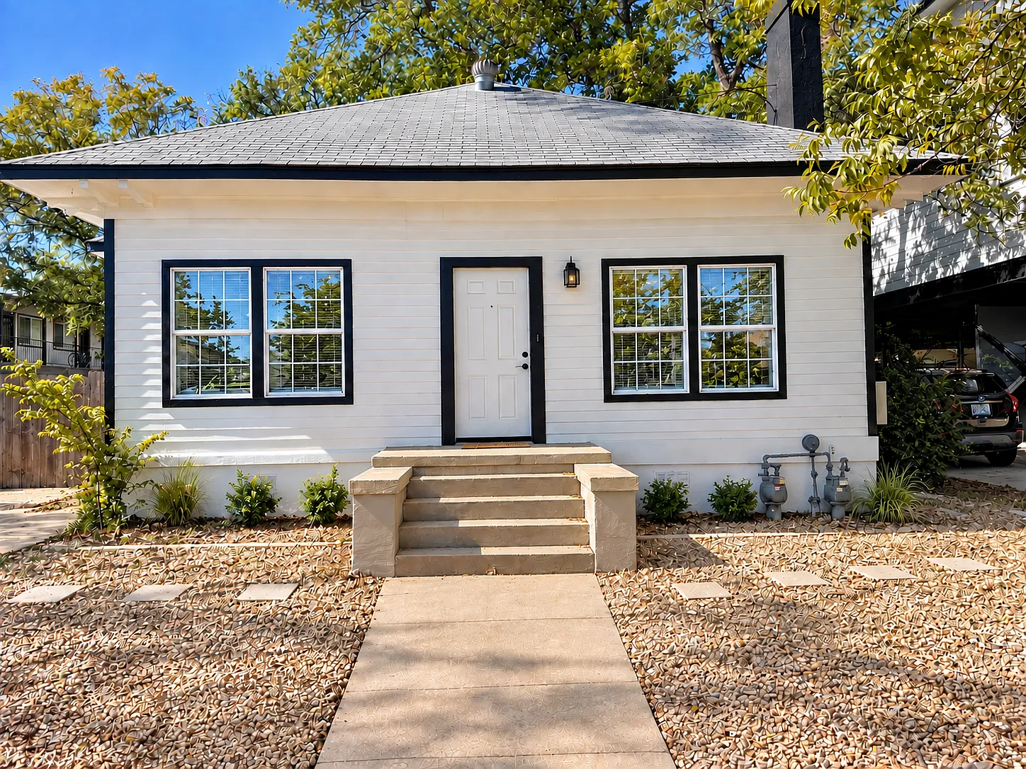 4 bed, 1650 sqft, $4,800 — Photo 1