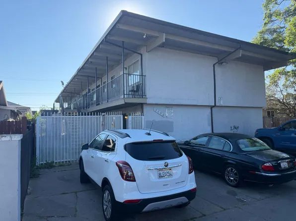 Empress St, Sacramento, CA 95815