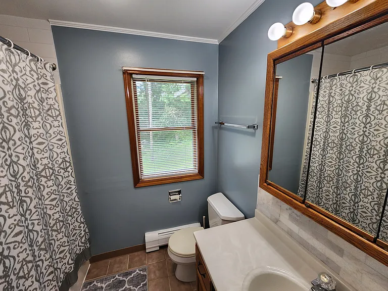 27 Valley St #A — Photo 15