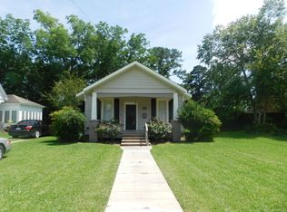 423 3rd St, Jennings, LA 70546