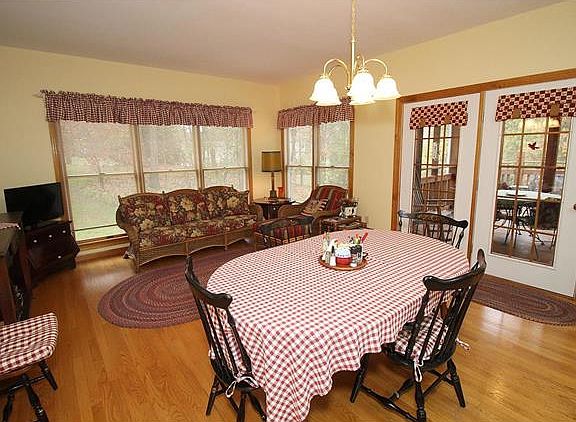 5th image of 1609 Ashford Hill Ct