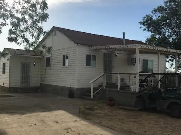 7607 Kemper Rd, Oakdale, CA 95361