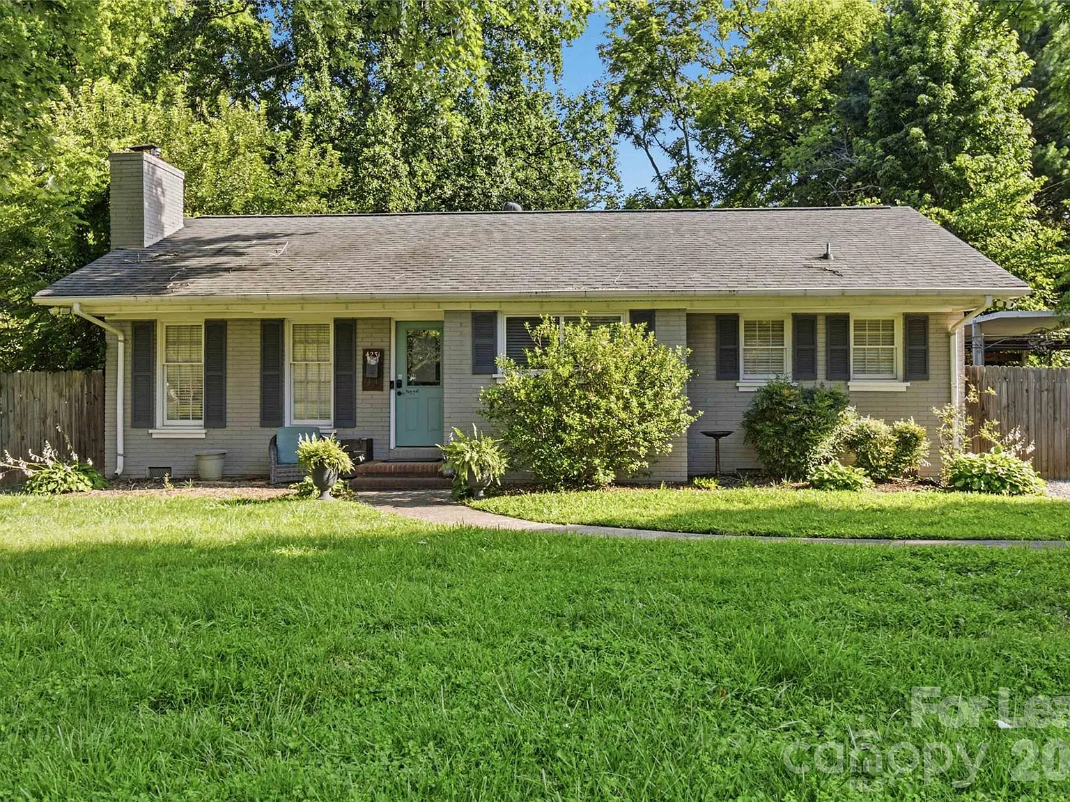 3 bed, 2.0 bath, $2,700 — Photo 1