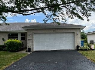 1423 Rokosz Ln, Dyer, IN 46311