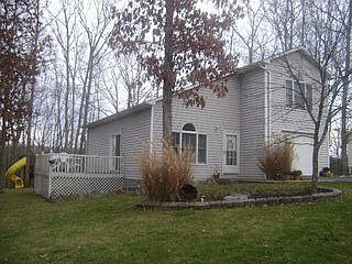 2nd image of 128 Pinto Dr
