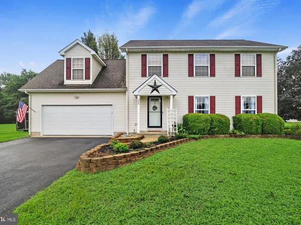 380 Acorn Forest Dr, Felton, DE 19943