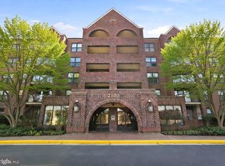 Astoria Condominium, Arlington, VA 22201