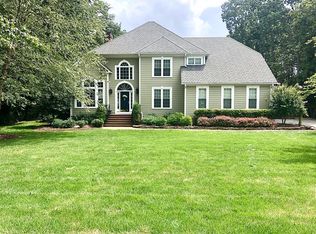 14409 Kenmont Dr, Midlothian, VA 23113