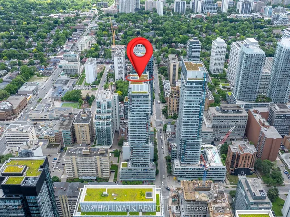 185 Roehampton Ave #Penthouse 3502-2, Toronto, ON M4P 0C6