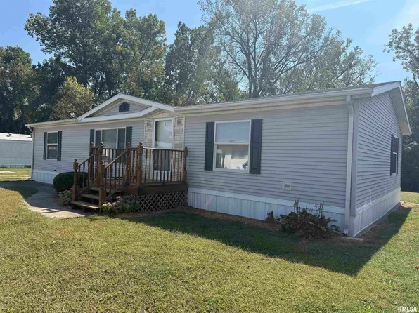 812 April Ave, Quincy, IL 62305