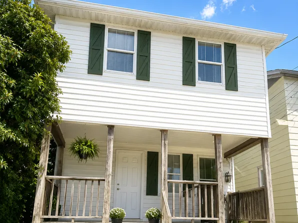 1601 16th St #A, Nitro, WV 25143