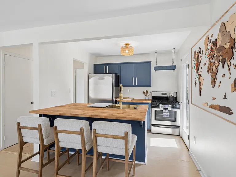 6 Laurel Dr — Photo 14