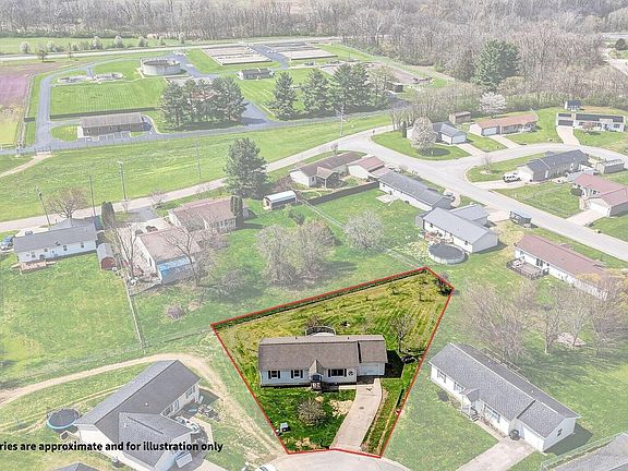 3rd image of 3 Willow Creek Rd