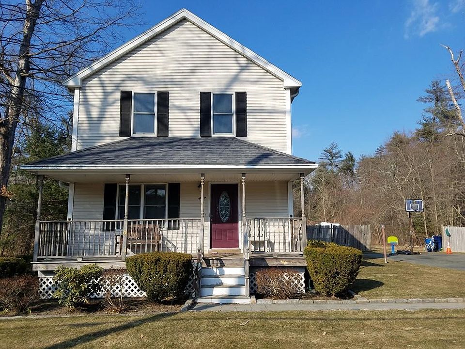 1st image of 447 Foundry St