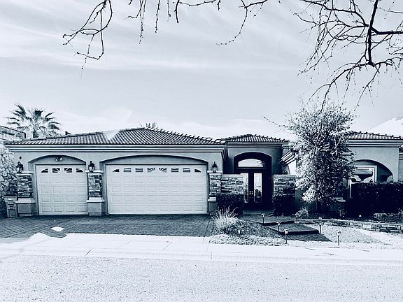 3rd image of 1332 Calle Lago Dr