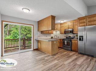 7710 Greenwood Dr, Mounds View, MN 55112