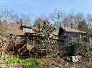 246 Dusty Ln, Cogan Station, PA 17728