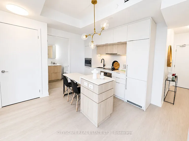 185 Alberta Ave #506 — Photo 12