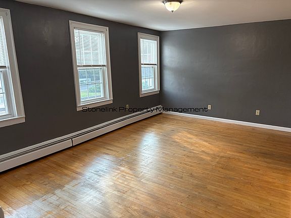 3rd image of 176 Harrisville Main St APT 6