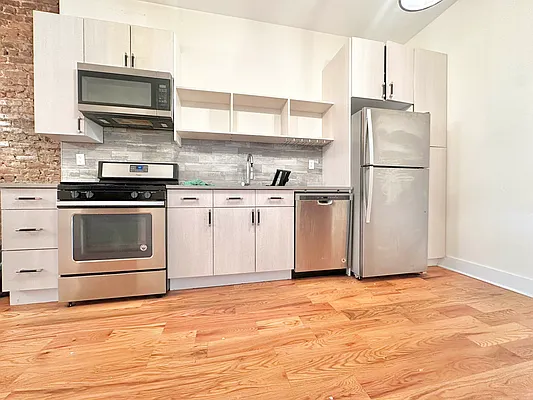 Rented by Doorway NYC, LLC | media 7