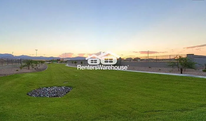 17176 W Corrine Dr — Photo 13
