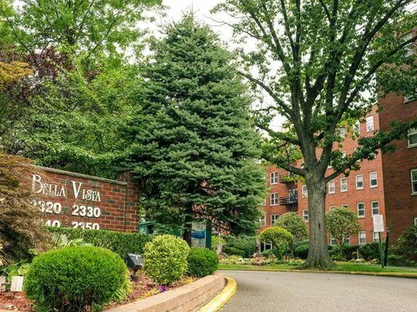 2350 Linwood Ave, Fort Lee, NJ