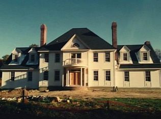 5381 Congress St, Fairfield, CT 06430