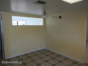 5th image of 718 Hibiscus Dr