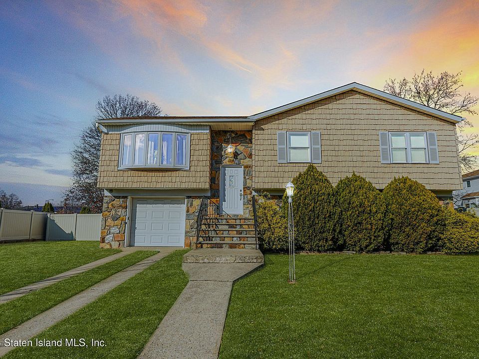 1st image of 997 Edgegrove Ave