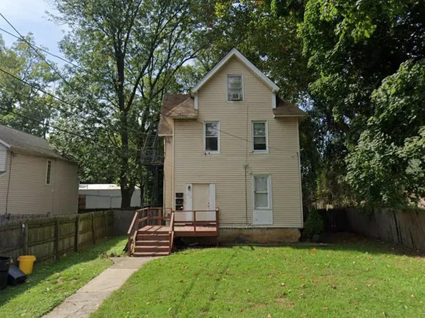 438 Clifton Ave, Sharon Hill, PA 19079