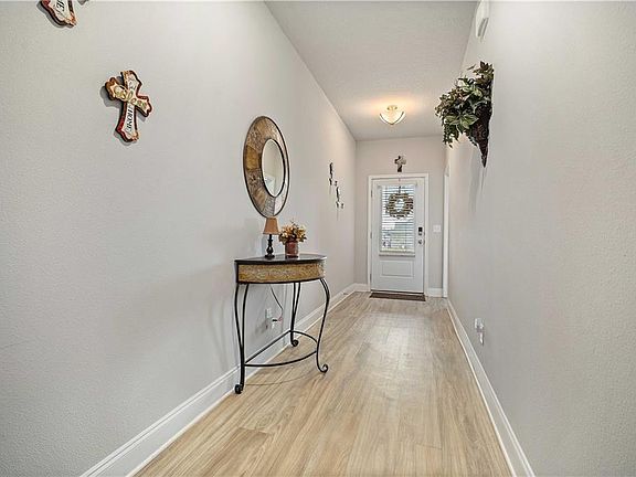 3rd image of 8186 Marigold Loop N