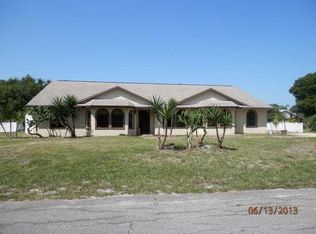 8245 125th Pl, Sebastian, FL 32958