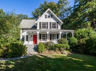 21 Hendrie Ave, Riverside, CT 06878