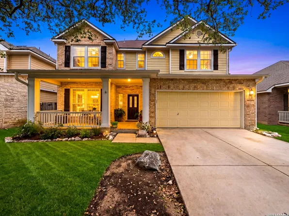 1035 Maltese Ln, San Antonio, TX 78260