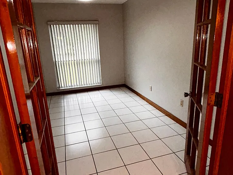 Office/bedroom