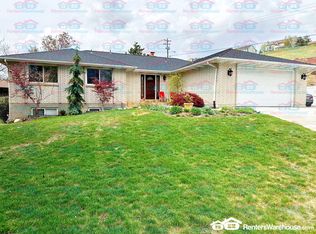 1670 E Hidden Valley Club Cir #BASEMENT, Sandy, UT 84092