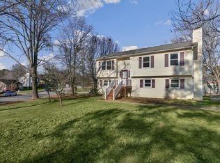 2913 Slippery Elm Dr, Raleigh, NC 27610