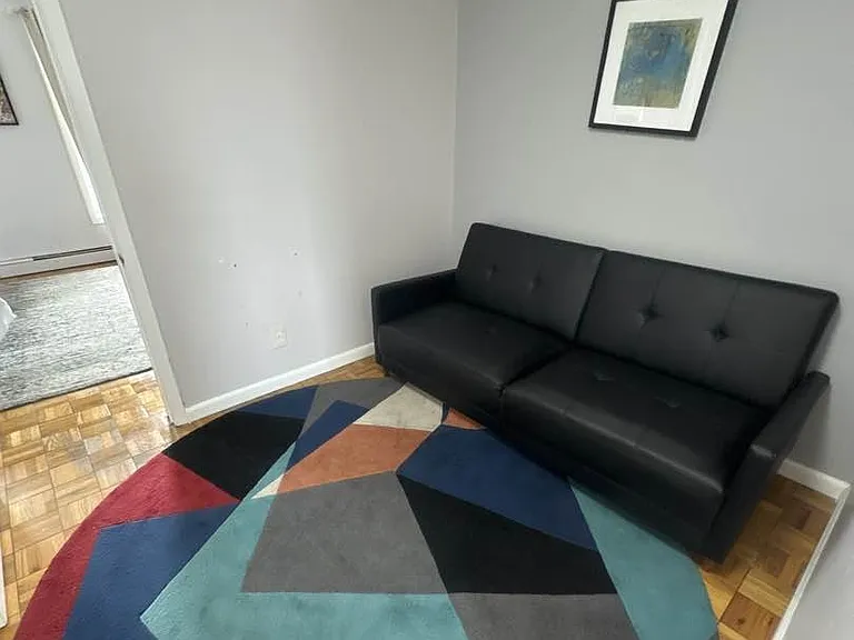 601 Jersey Ave #4 — Photo 3