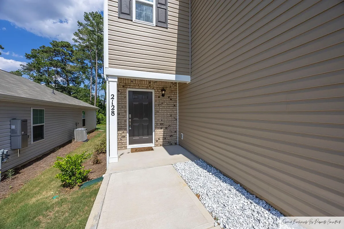 Building Photo - 2128 Elmridge Rd