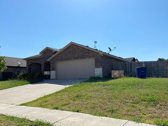2nd image of 709 Woodcrest Dr