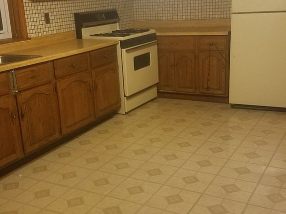 2nd image of 2325 S Homan Ave