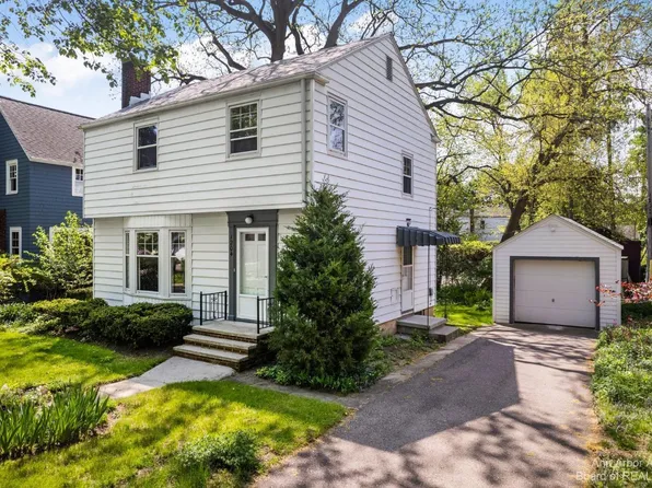 1204 Gardner Ave, Ann Arbor, MI 48104