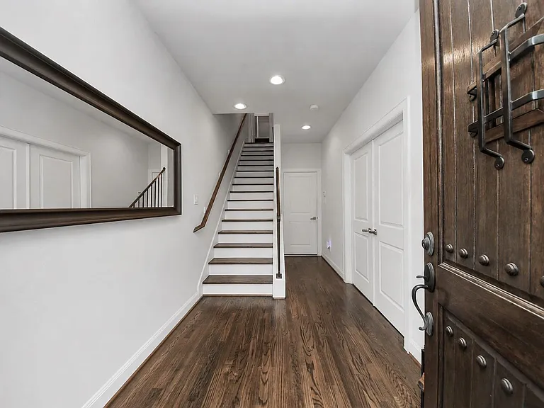 1243 Bonner St #A — Photo 4