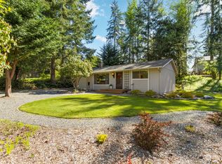 200 Robin Ln, Port Ludlow, WA 98365